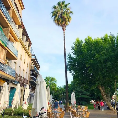 Apartamento Paseo De La Victoria